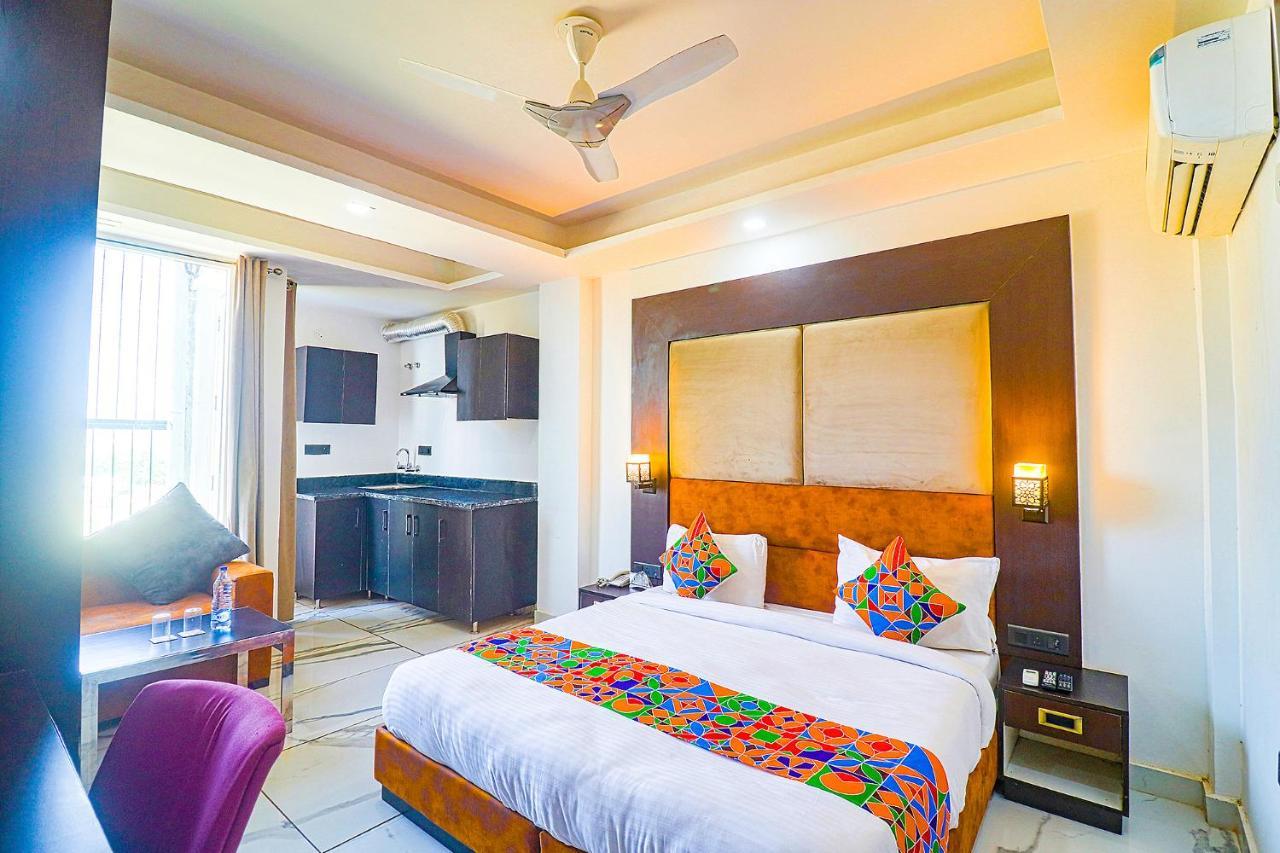 Fabhotel Kiara The Private Suites Gurgaon Zewnętrze zdjęcie