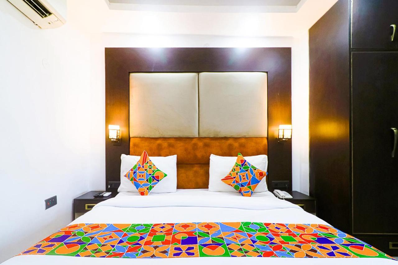 Fabhotel Kiara The Private Suites Gurgaon Zewnętrze zdjęcie