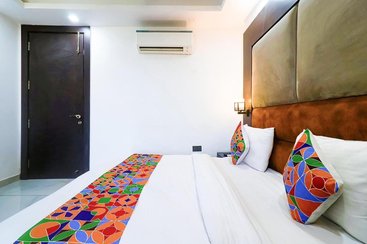 Fabhotel Kiara The Private Suites Gurgaon Zewnętrze zdjęcie