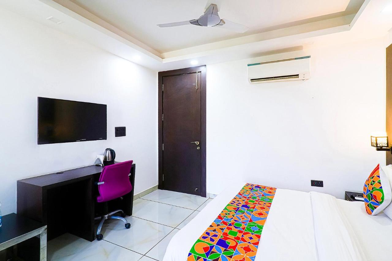 Fabhotel Kiara The Private Suites Delhi Zewnętrze zdjęcie