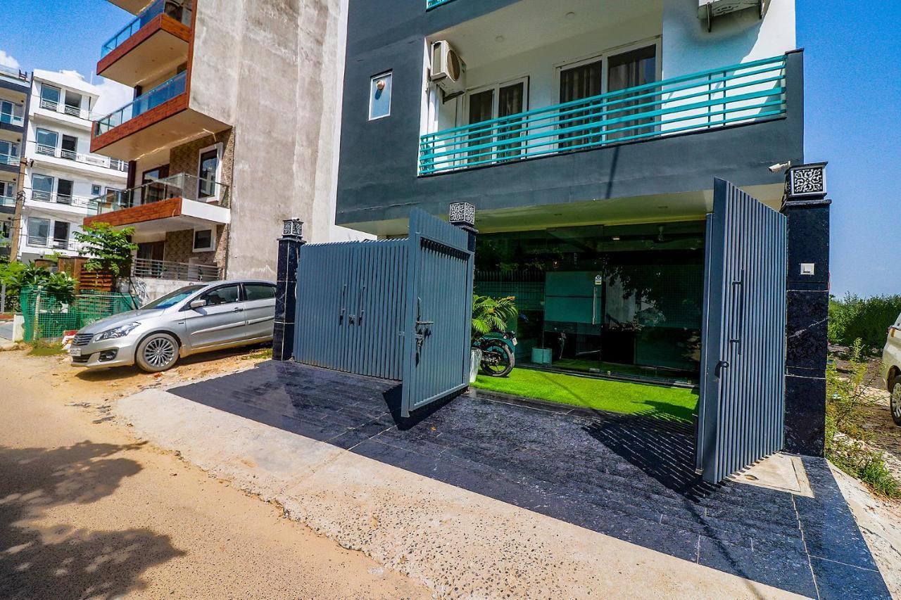 Fabhotel Kiara The Private Suites Gurgaon Zewnętrze zdjęcie